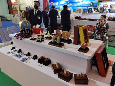 赤峰文旅閃耀“赤峰好物進北京”活動，文化用品盡顯民族魅力